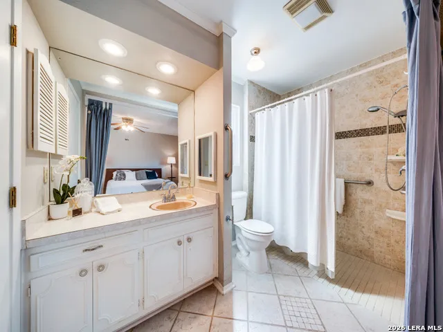 302 Cordoba Universal City, TX 78148