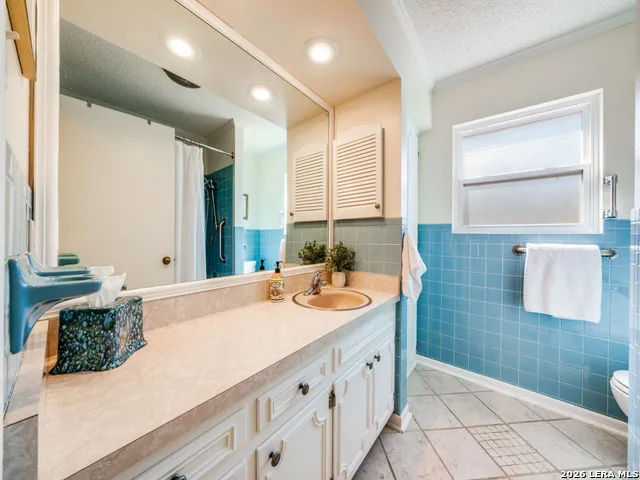 302 Cordoba Universal City, TX 78148