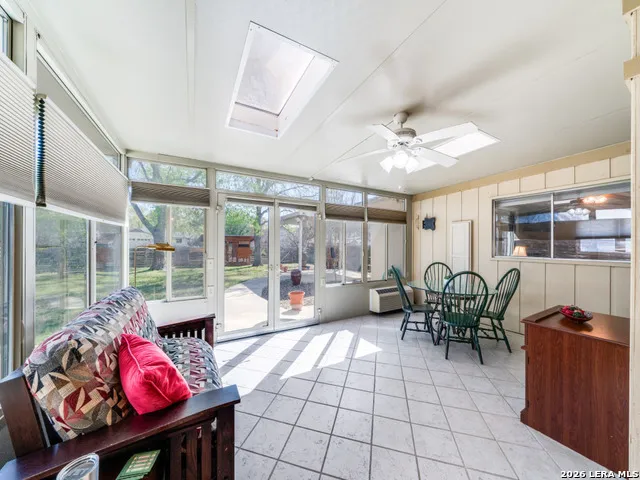 302 Cordoba Universal City, TX 78148
