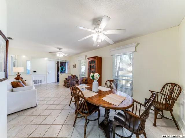 302 Cordoba Universal City, TX 78148