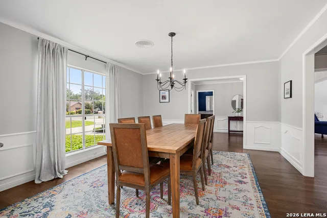 200 Sir Arthur Ct Castle Hills, TX 78213