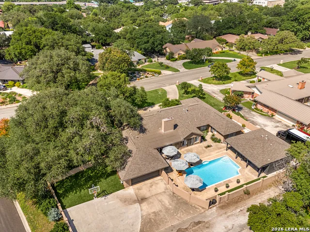 200 Sir Arthur Ct Castle Hills, TX 78213