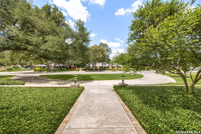 200 Sir Arthur Ct Castle Hills, TX 78213