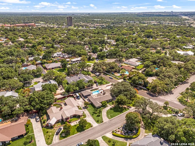 200 Sir Arthur Ct Castle Hills, TX 78213