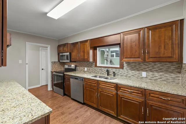 224 LOWER CRABAPPLE RD Fredericksburg, TX 78624