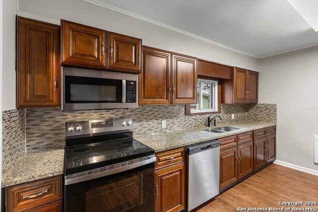 224 LOWER CRABAPPLE RD Fredericksburg, TX 78624