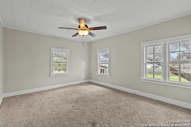224 LOWER CRABAPPLE RD Fredericksburg, TX 78624