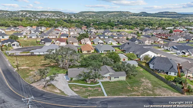 224 LOWER CRABAPPLE RD Fredericksburg, TX 78624