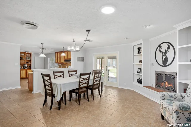 708 Mockingbird Lane Kerrville, TX 78028
