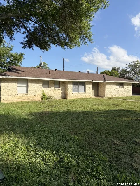 302 E Byrd Blvd