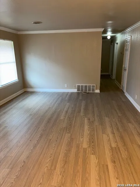 302 E Byrd Blvd Universal City, TX 78148
