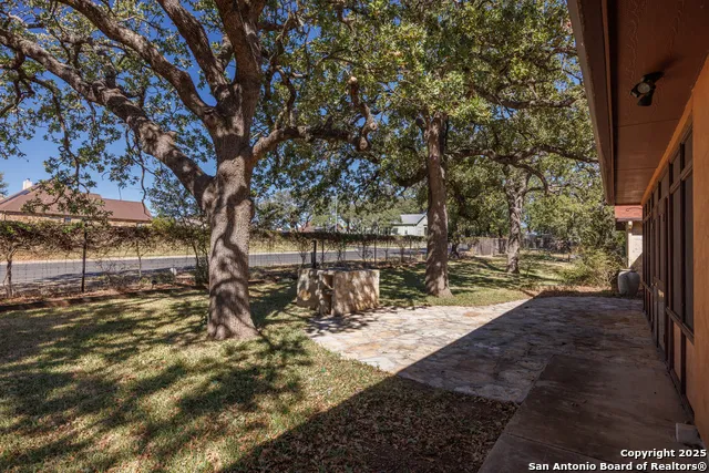 1200 Doe Run Fredericksburg, TX 78624