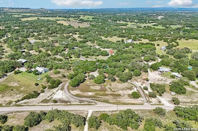 1876 ROCKY RD Blanco, TX 78606