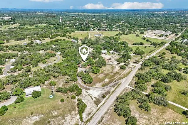 1876 ROCKY RD Blanco, TX 78606