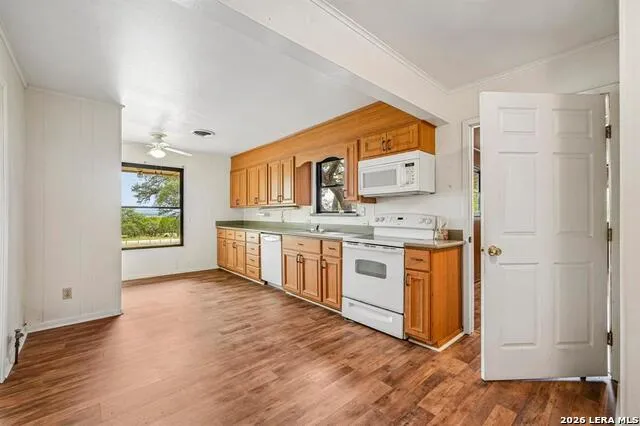 1876 ROCKY RD Blanco, TX 78606