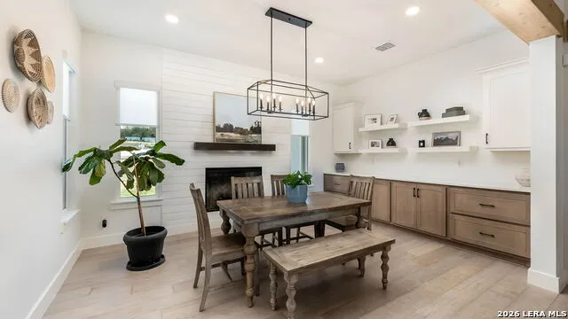 729 Fossil Springs Bulverde, TX 78163