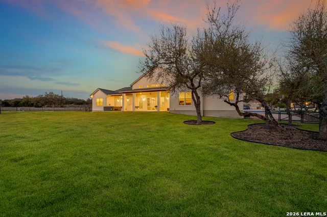 729 Fossil Springs Bulverde, TX 78163