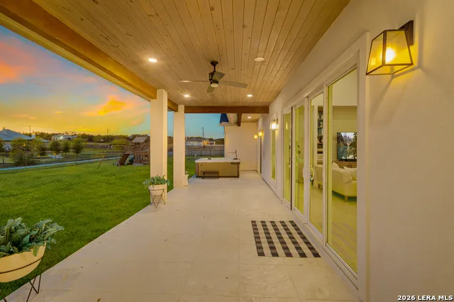 729 Fossil Springs Bulverde, TX 78163