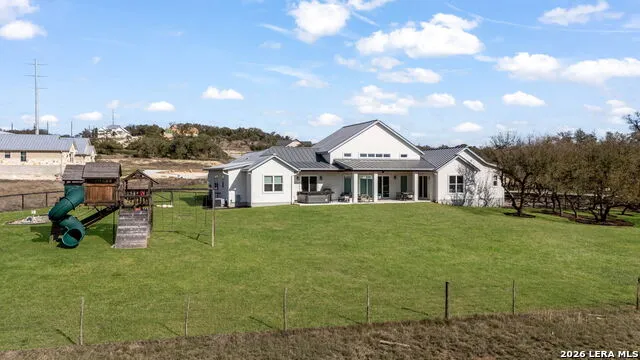 729 Fossil Springs Bulverde, TX 78163