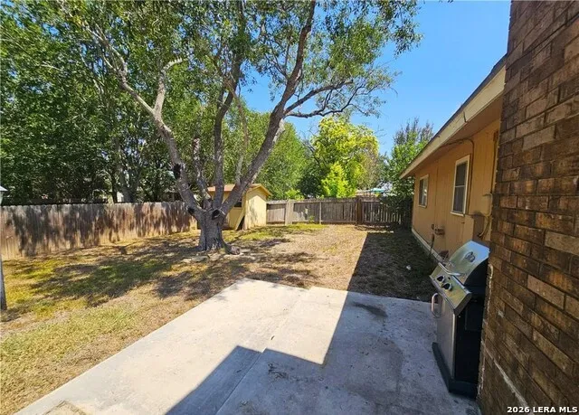 1648 EASTWOOD DR Seguin, TX 78155