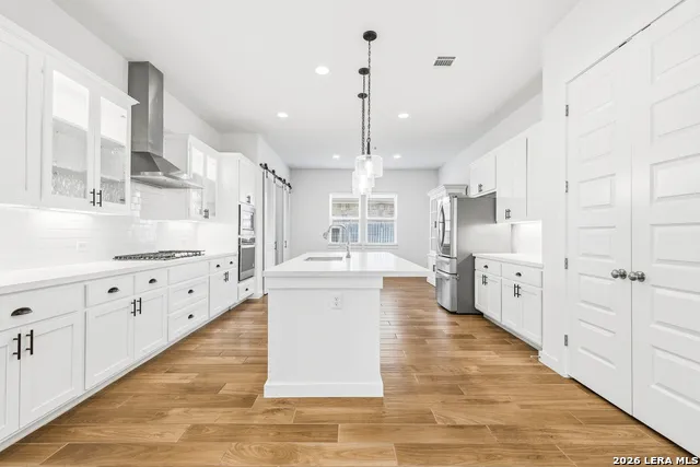 2233 Hoja Ave New Braunfels, TX 78132