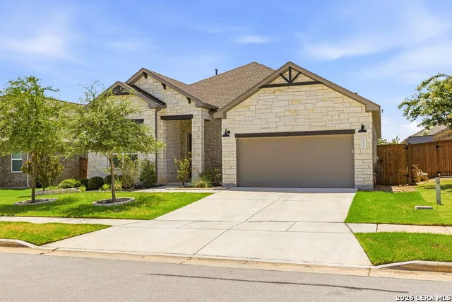 2233 Hoja Ave New Braunfels, TX 78132