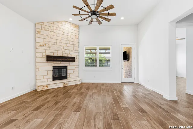 2233 Hoja Ave New Braunfels, TX 78132