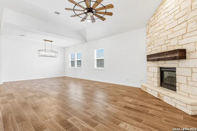 2233 Hoja Ave New Braunfels, TX 78132