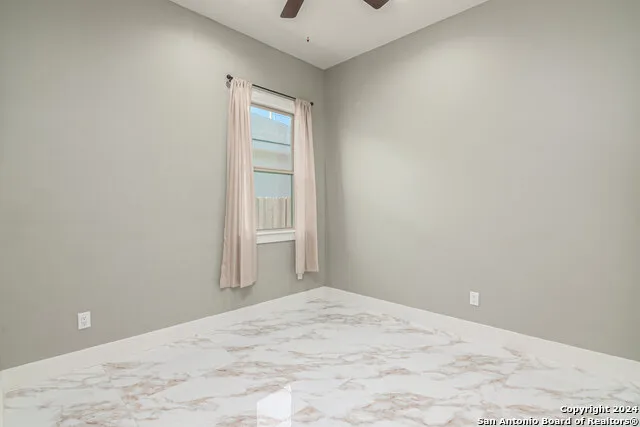 639 Hummingbird Hill Canyon Lake, TX 78133