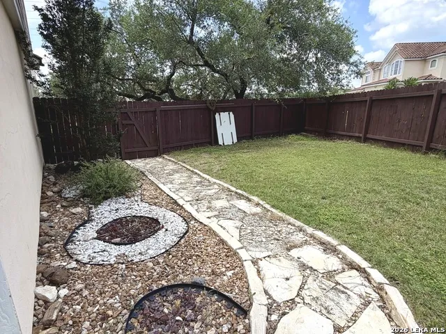 1115 Pinnacle Fls San Antonio, TX 78260