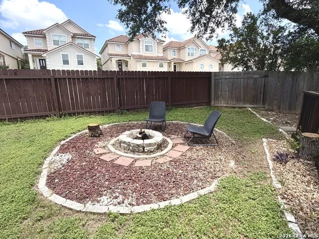 1115 Pinnacle Fls San Antonio, TX 78260