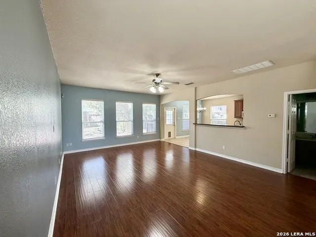 1115 Pinnacle Fls San Antonio, TX 78260