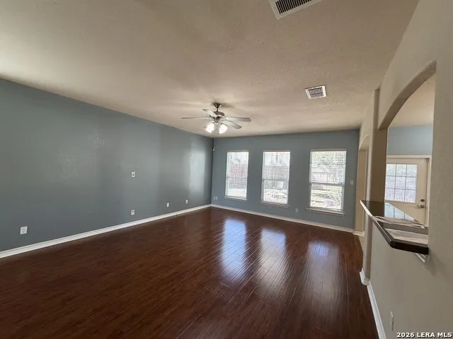1115 Pinnacle Fls San Antonio, TX 78260