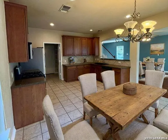 1115 Pinnacle Fls San Antonio, TX 78260