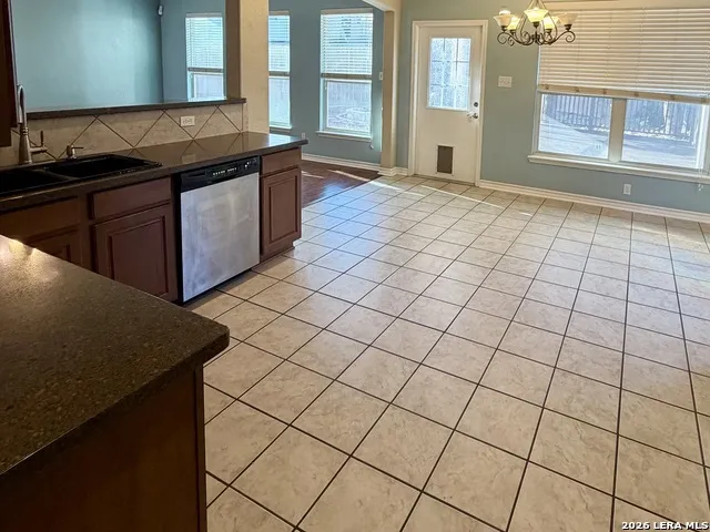 1115 Pinnacle Fls San Antonio, TX 78260