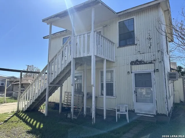 831 BRIGHTON San Antonio, TX 78211