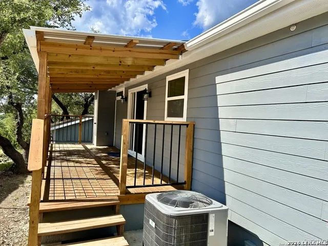 1250 Pecan Circle Canyon Lake, TX 78133