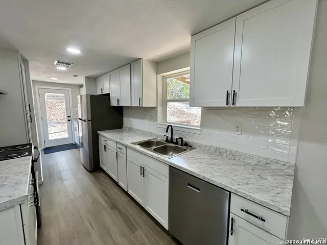 1250 Pecan Circle Canyon Lake, TX 78133