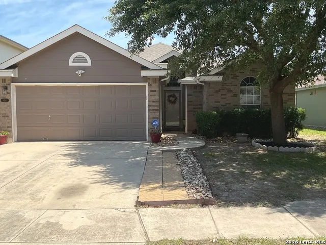 8511 SNAKEWEED DR Converse, TX 78109
