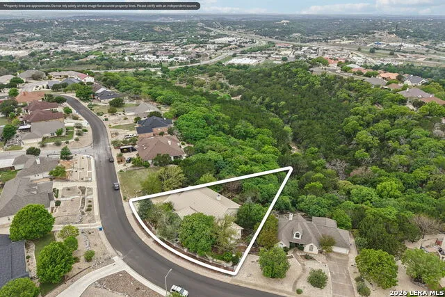 1904 SUMMIT RIDGE DR Kerrville, TX 78028
