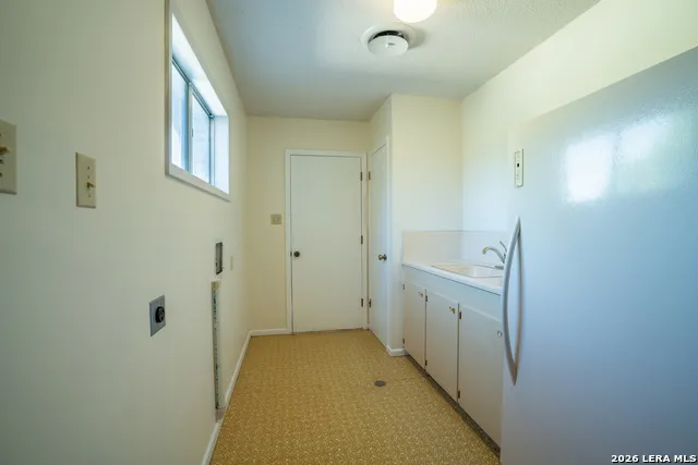 542 Ranch to Market 473 Comfort, TX 78013