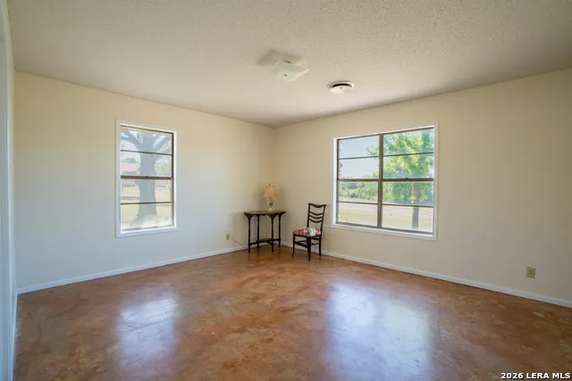 542 Ranch to Market 473 Comfort, TX 78013