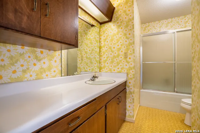 542 Ranch to Market 473 Comfort, TX 78013