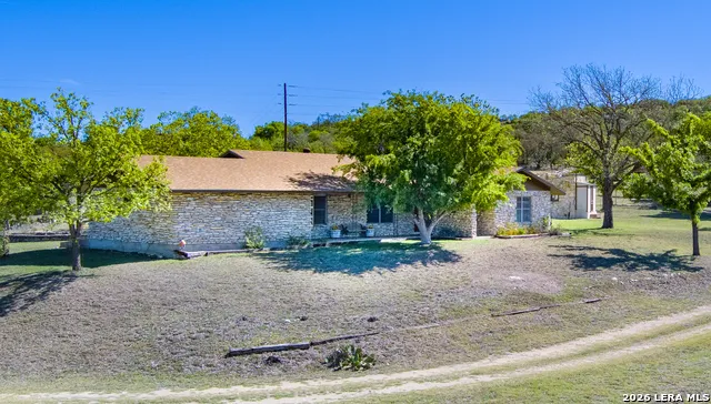 542 Ranch to Market 473 Comfort, TX 78013