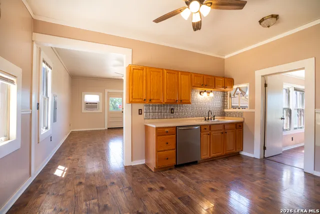 542 Ranch to Market 473 Comfort, TX 78013