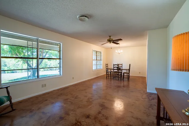 542 Ranch to Market 473 Comfort, TX 78013