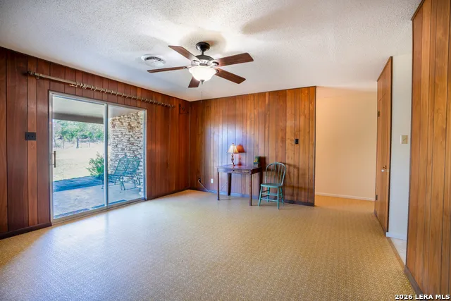 542 Ranch to Market 473 Comfort, TX 78013