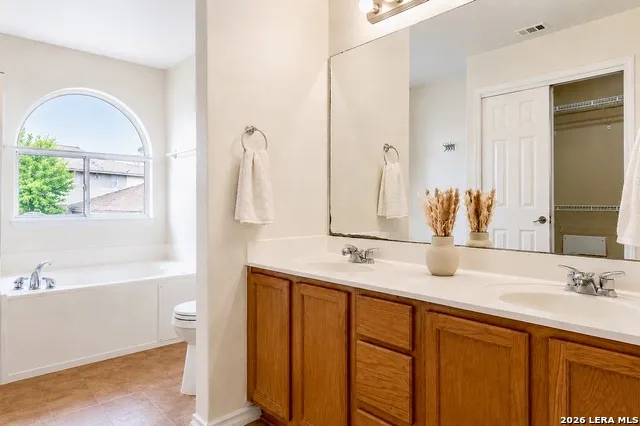 518 Candy Dr Converse, TX 78109