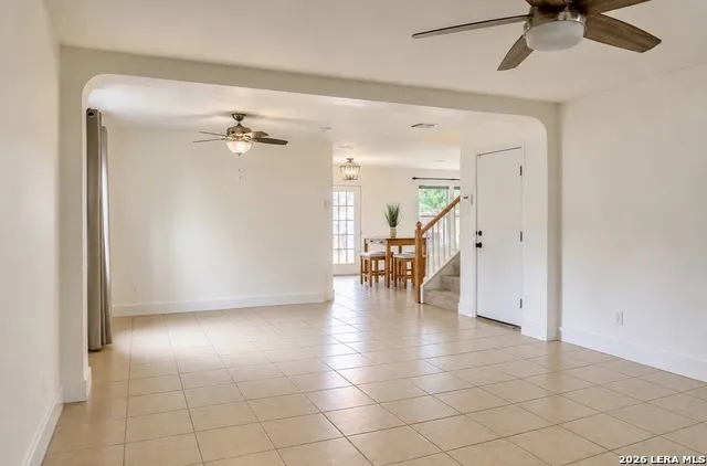 518 Candy Dr Converse, TX 78109