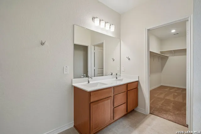 10049 JAGGER AVENUE Converse, TX 78109